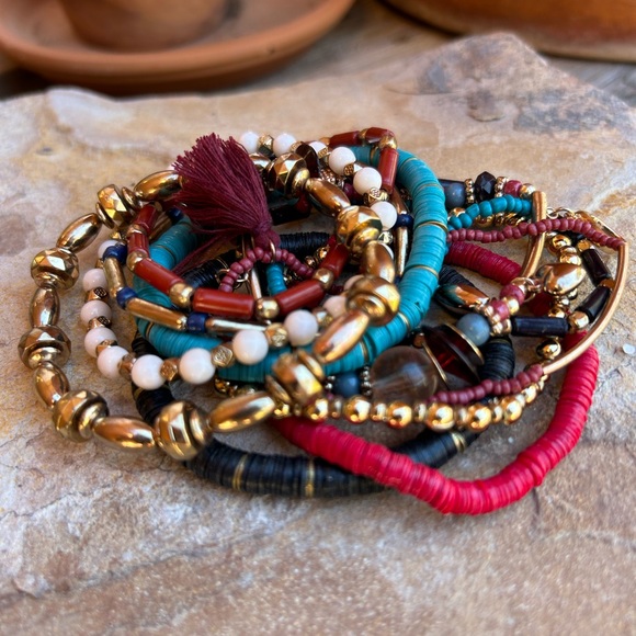 Multi Strand Multi Color Beaded Stretch Bracelet NWT - Picture 4 of 6